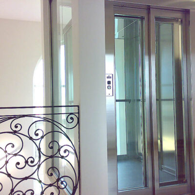 ascensore per disabili su palazzina